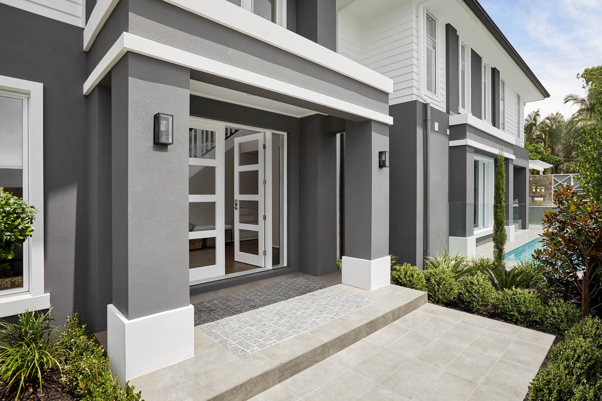 The Grace Of Grey Plantation Homes